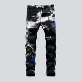 Weiße, gebleichte, bestickte Herrenjeans